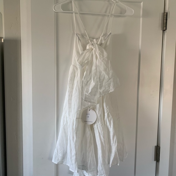 Mishkah White Shadow Dress. Never worn. With tags - Picture 3 of 3